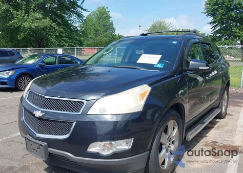 2011 Chevrolet Traverse 2Lt z USA, uszkodzony, nr VIN 1GNKVJED0BJ294628